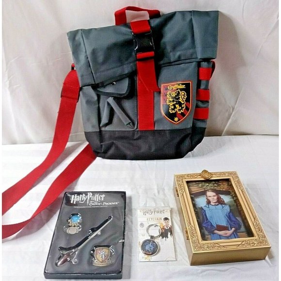 Harry Potter Collectibles Lot Of 4 Gryffindor Back